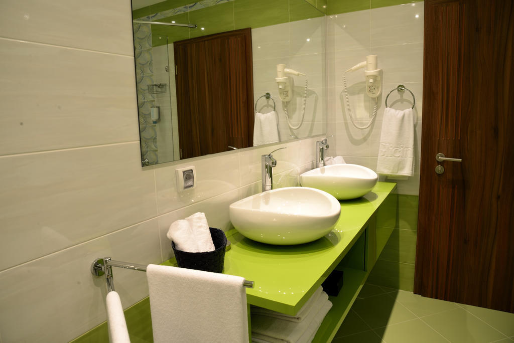 Glicinia Hotel Golden Sands Room photo